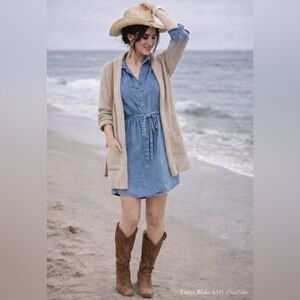 Two piece set ✨ Styled for You – Denim Dress + Cozy Cardigan Bundle 💙🤍